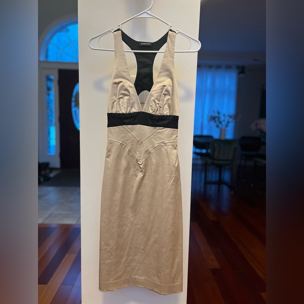 Formal bebe dress (S)